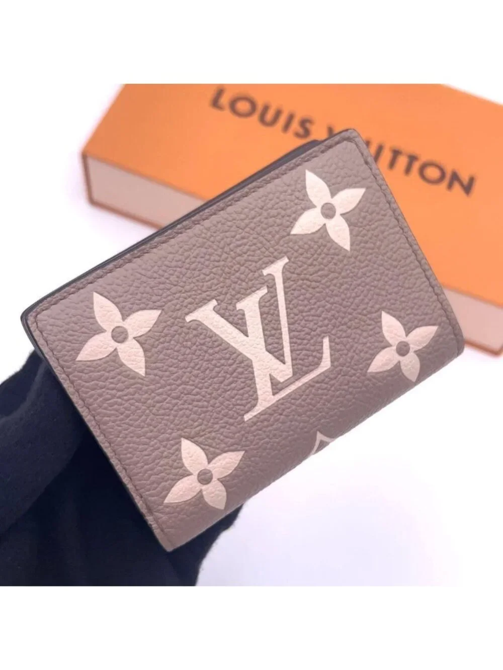 Louis Vuitton Monogram Empreinte Bicolor Clair Bifold Wallet